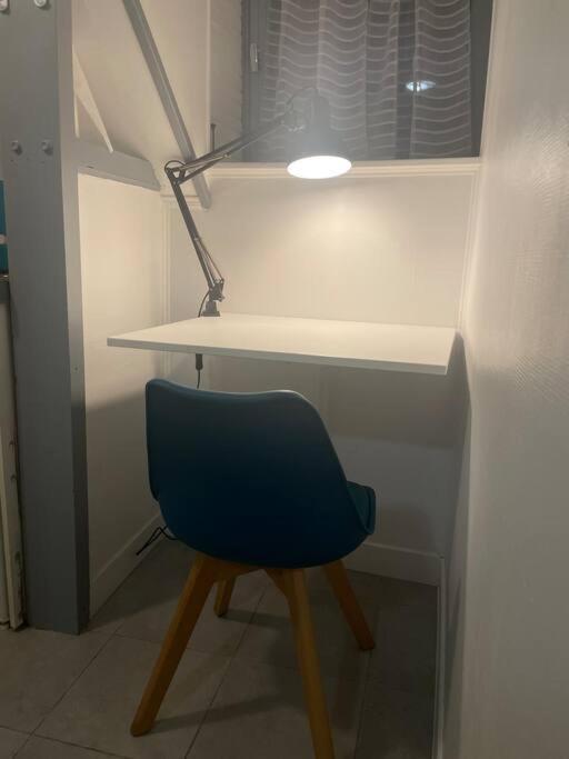Appartement Cosy Centre Ville Melun Exterior photo